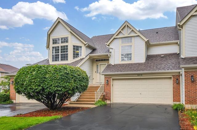 120 Ione Dr #B, South Elgin, IL 60177