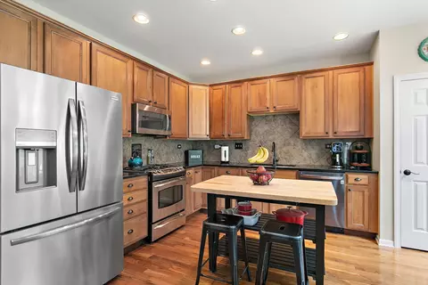 Kitchen - 1102 Pine Valley Ct, Elgin, IL 60124 photo 2 of 3