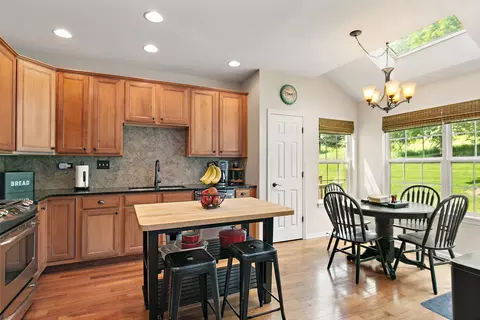 Kitchen - 1102 Pine Valley Ct, Elgin, IL 60124 photo 1 of 3