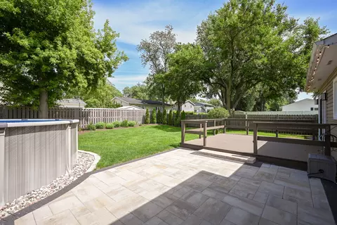 1967 Nottingham Ln, Wheaton, IL 60189 photo 32