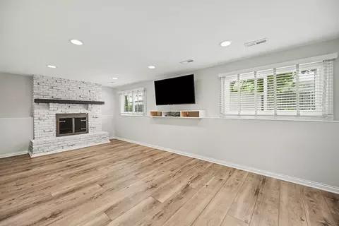 1967 Nottingham Ln, Wheaton, IL 60189 photo 23
