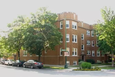 2915 W Granville Ave #1, Chicago, IL 60659