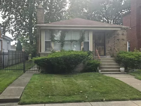 10928 S Parnell Ave, Chicago, IL 60628