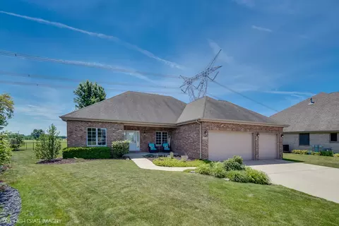 27219 Deer Hollow Ln, Channahon, IL 60410