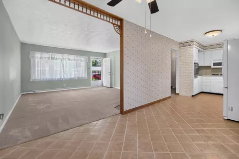 Living - 302 Belview Ave, Normal, IL 61761 photo 7 of 7