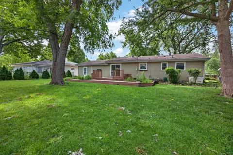 Exterior - 302 Belview Ave, Normal, IL 61761 photo 8 of 12