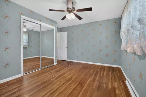 Bedroom - 302 Belview Ave, Normal, IL 61761 photo 6 of 8