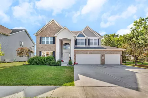 26449 S Waterford Trl, Channahon, IL 60410