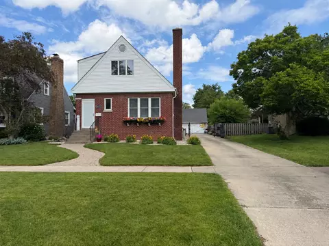 8039 Forest Ave, Munster, IN 46321