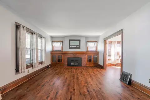 Living - 104 E 4th St, Gridley, IL 61744 photo 1 of 3