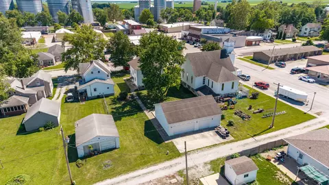 View/Area - 104 E 4th St, Gridley, IL 61744 photo 2 of 4