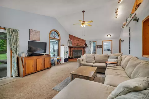 Living - 16246 S Mcgrath Dr, Plainfield, IL 60586 photo 2 of 3