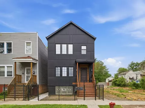 4162 S Wells St, Chicago, IL 60609