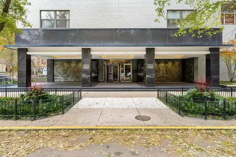 1445 N State Pkwy #1904, Chicago, IL 60610
