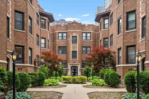 524 W Cornelia Ave #3N, Chicago, IL 60657