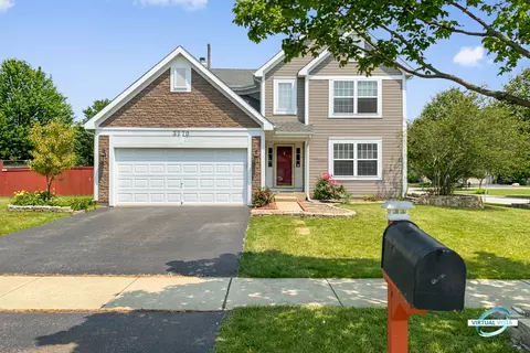3270 Hopewell Dr, Aurora, IL 60504