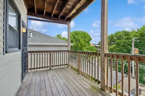 Exterior - 6137 S Kimbark Ave #3, Chicago, IL 60637 photo 2 of 2