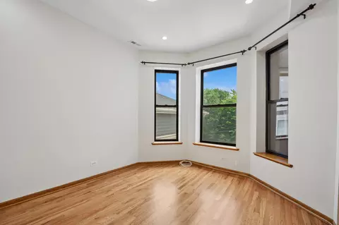 Bedroom - 6137 S Kimbark Ave #3, Chicago, IL 60637 photo 5 of 5
