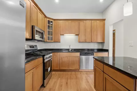 Kitchen - 6137 S Kimbark Ave #3, Chicago, IL 60637 photo 3 of 3