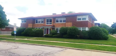 10351 Dickens St #1E, Westchester, IL 60154