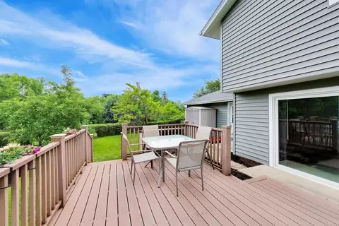 Exterior - 3505 Winston Dr, Hoffman Estates, IL 60192 photo 4 of 11