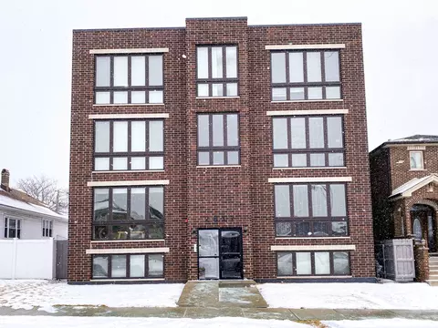 2817 N 75th Ave, Elmwood Park, IL 60707