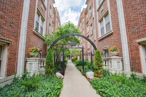 5402 N Kenmore Ave #1W, Chicago, IL 60640