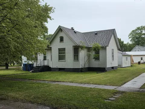 102 N Central Ave, Ladd, IL 61329