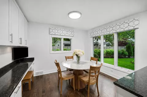 Dining - 920 Pine Tree Ln, Winnetka, IL 60093 photo 3 of 3