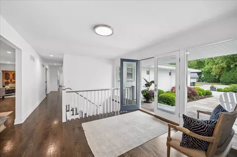 Entry Way - 920 Pine Tree Ln, Winnetka, IL 60093 photo 1 of 3