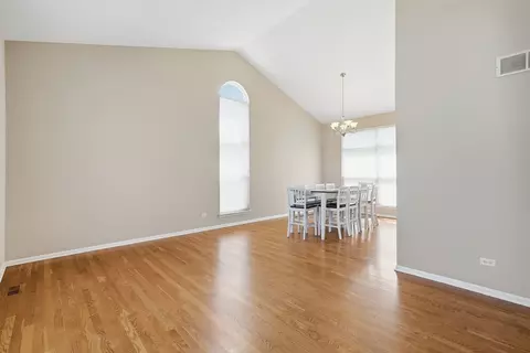 Living - 7419 Atkinson Cir, Plainfield, IL 60586 photo 4 of 6