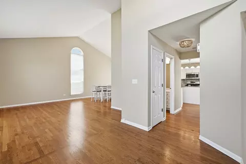 Living - 7419 Atkinson Cir, Plainfield, IL 60586 photo 3 of 6
