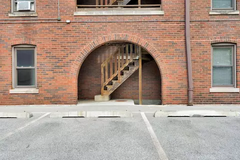 Exterior - 58 Forest Ave #2S, Riverside, IL 60546 photo 6 of 6