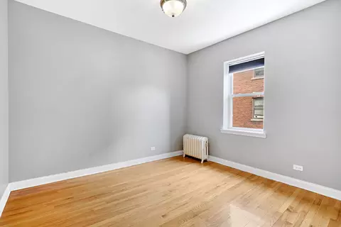 Bedroom - 58 Forest Ave #2S, Riverside, IL 60546 photo 1 of 2