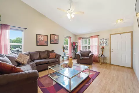Living - 1611 Lake Pointe Ct, Plainfield, IL 60586 photo 1 of 4