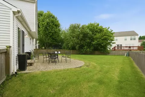 Exterior - 1611 Lake Pointe Ct, Plainfield, IL 60586 photo 2 of 2