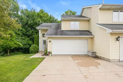 110 Sibley Dr, Minooka, IL 60447