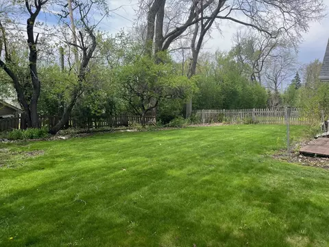 Exterior - 1914 Howard St, Wheaton, IL 60187 photo 7 of 8