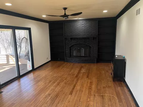 Living - 1914 Howard St, Wheaton, IL 60187 photo 2 of 7