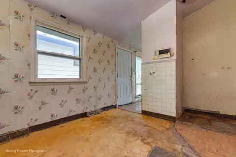 Entry Way - 16510 Winchester Ave, Markham, IL 60428 photo 1 of 1