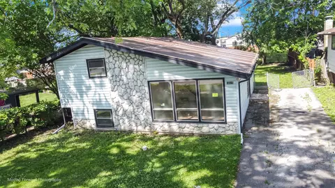 View/Area - 16510 Winchester Ave, Markham, IL 60428 photo 2 of 2