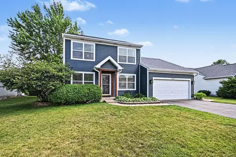 10477 Dawson St, Huntley, IL 60142