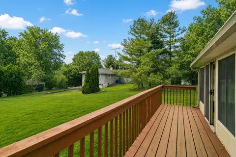Exterior - 6305 Robert Rd, Cary, IL 60013 photo 3 of 4