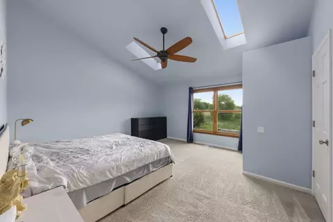 Bedroom - 1965 Royal Blvd, Elgin, IL 60123 photo 1 of 3