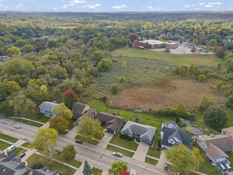 View/Area - 1965 Royal Blvd, Elgin, IL 60123 photo 5 of 9