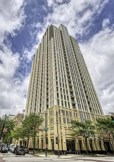 1250 S Michigan Ave #508, Chicago, IL 60605