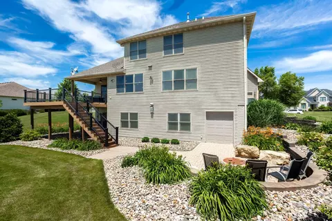 Exterior - 2199 E Lomar St, Eldridge, IA 52748 photo 5 of 13