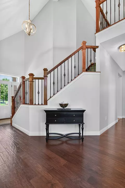 Entry Way - 2199 E Lomar St, Eldridge, IA 52748 photo 2 of 7