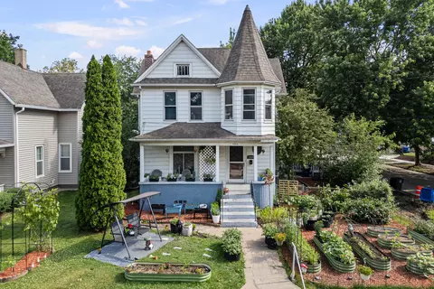 Other - 1004 13th Ave, Moline, IL 61265 photo 2 of 18