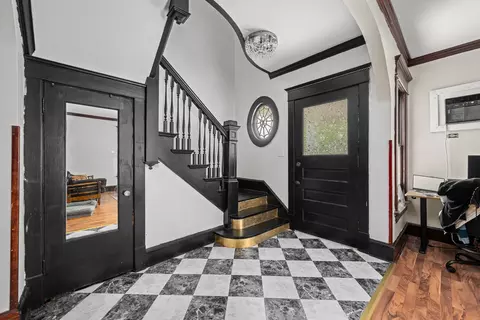 Entry Way - 1004 13th Ave, Moline, IL 61265 photo 1 of 4